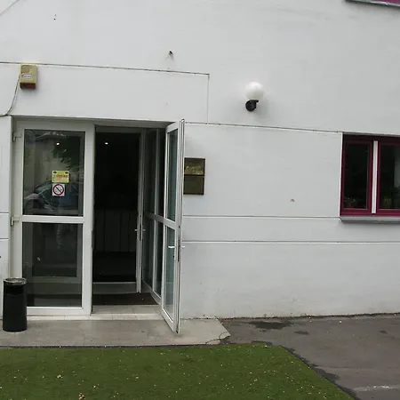 Hotel Federatia Romana De Scrima - Floreta De Aur 2*