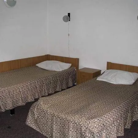 Federatia Romana De Scrima - Floreta De Aur 2* 부쿠레슈티