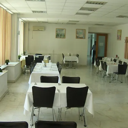 Federația Română De Scrimă - Floreta De Aur