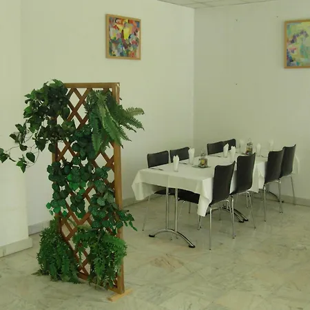 Federația Română De Scrimă - Floreta De Aur Hotel Bucureşti