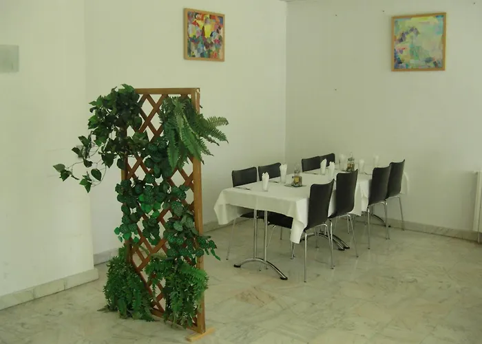Federatia Romana De Scrima - Floreta De Aur Hotel Bukareszt