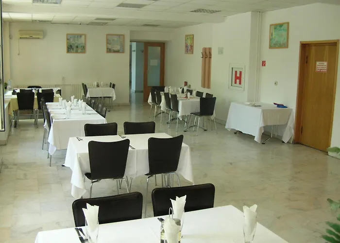 Federatia Romana De Scrima - Floreta De Aur 2*